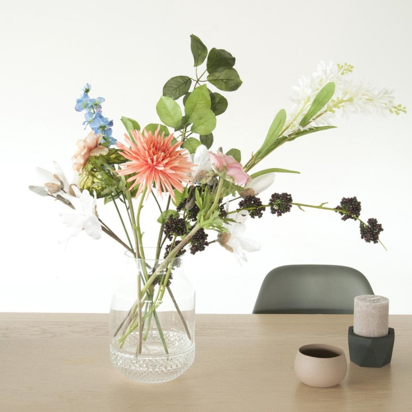 Present Time - Vase - Transparent - Ø16 x H 23,5 cm