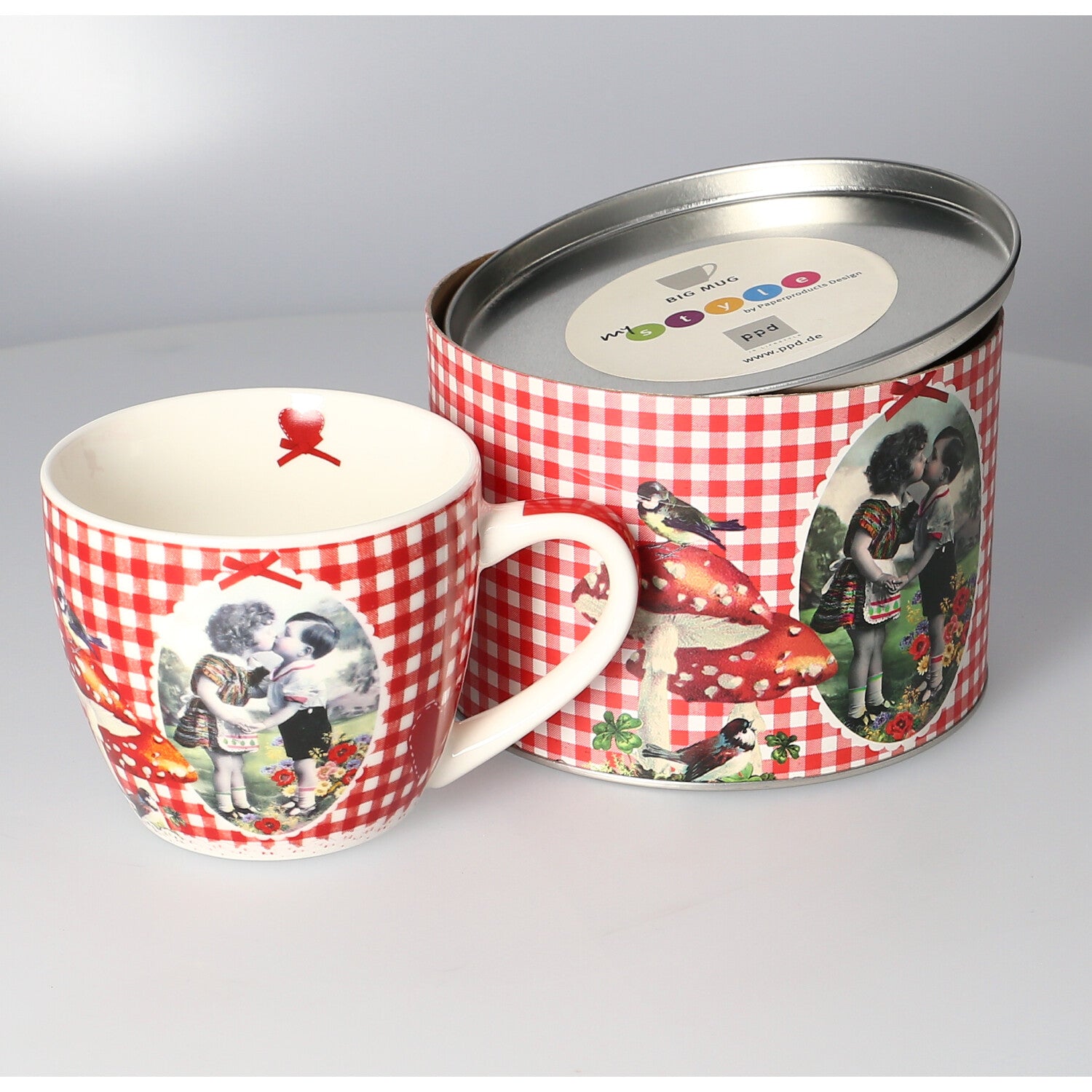 Liebestassen in Geschenkverpackung - Junge Liebe